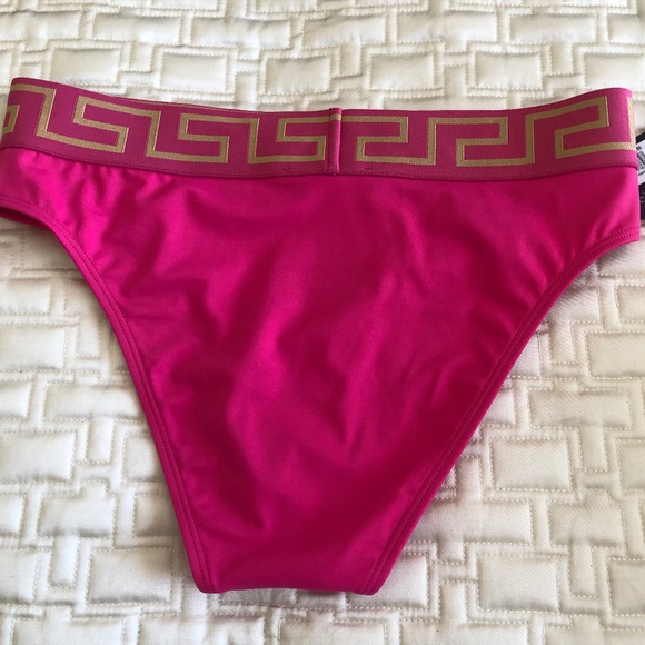 💋 Versace Greca Bikini Bottom Size Medium $200..  NEW - Picture 5 of 6